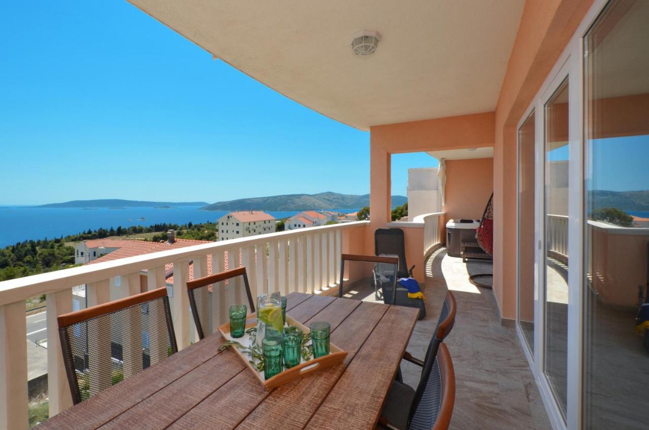 Apartment Elza Trogir Buitenkant foto