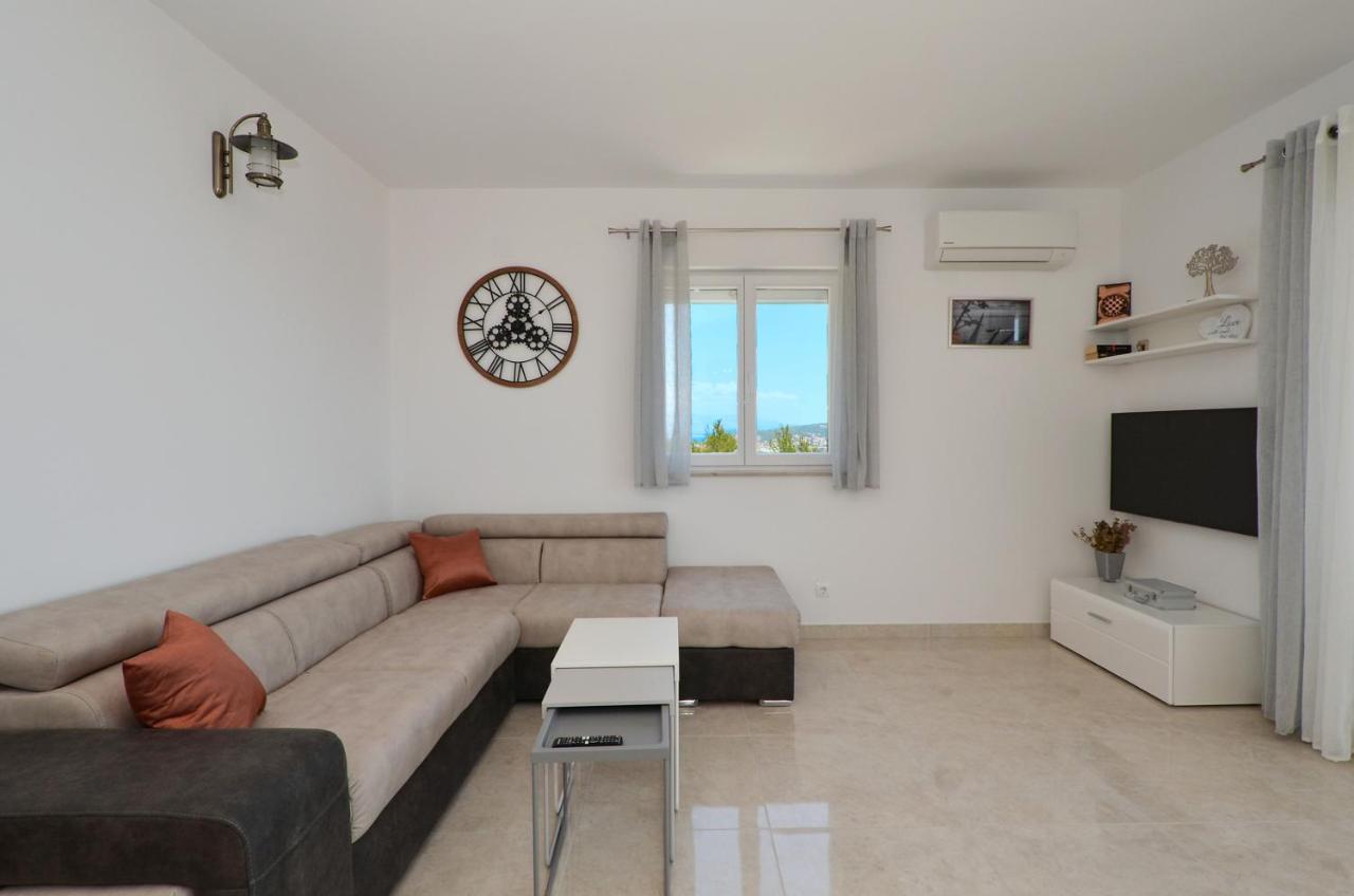 Apartment Elza Trogir Buitenkant foto
